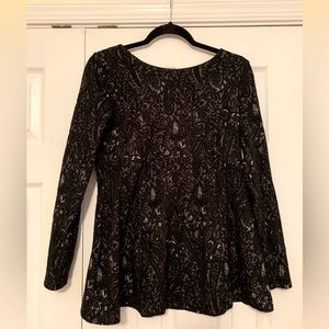 A Pea In The Pod Maternity, dress shirt long sleeve, lace, size medium.